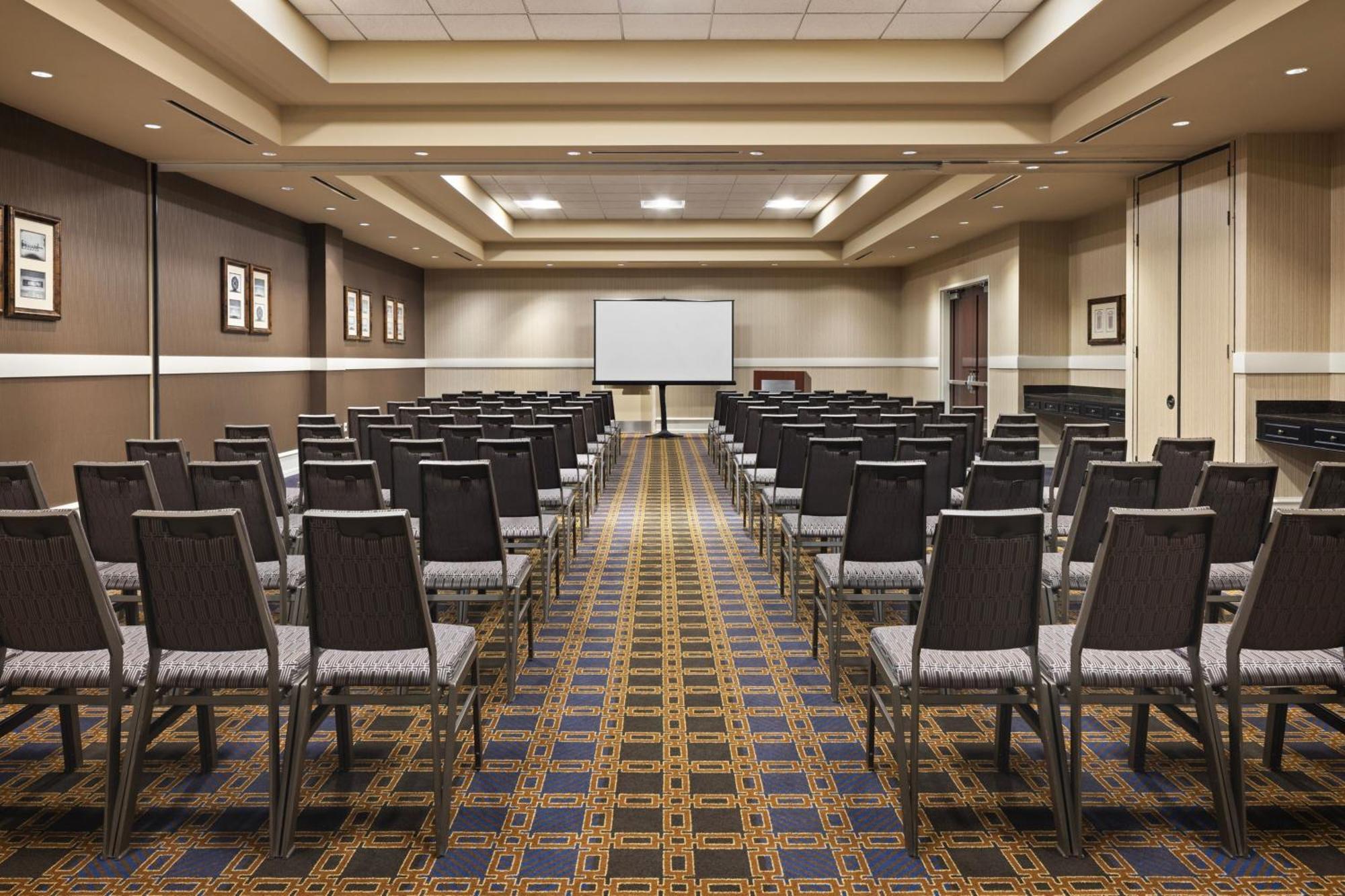 Sheraton Overland Park Hotel At The Convention Center Exterior foto